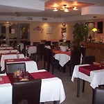 Kimotel Epone-flins 2* Épône