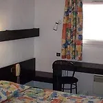 Kimotel Epone-flins Szálloda Épône