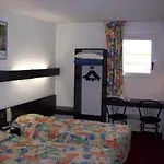 Kimotel Epone-flins Szálloda 2*