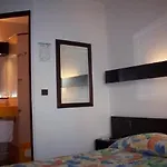 Kimotel Epone-flins Szálloda Épône