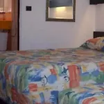 Kimotel Epone-flins 2* Épône