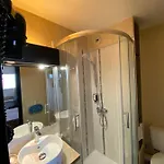 Szálloda Kimotel Epone-flins 2*