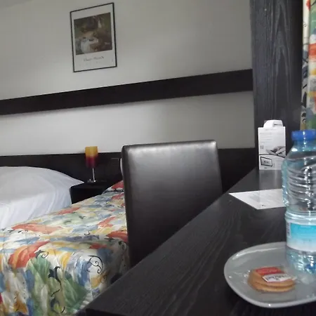 Kimotel Epone-flins Hotel