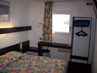 Kimotel Epone-flins