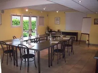 Kimotel Epone-flins Hotel 2*