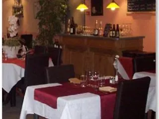 Hotell Kimotel Epone-flins Épône