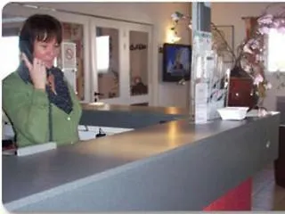 Kimotel Epone-flins 2*