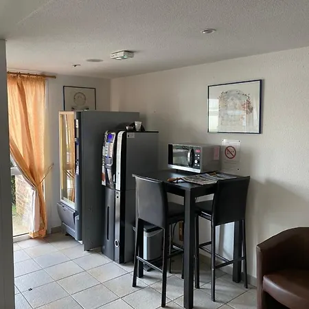 Kimotel Epone-flins 2* Épône