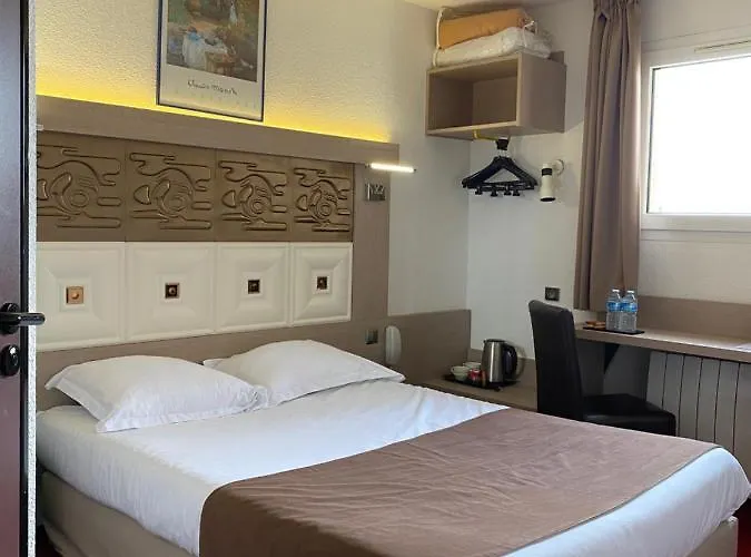 Kimotel Epone-flins Otel 2*