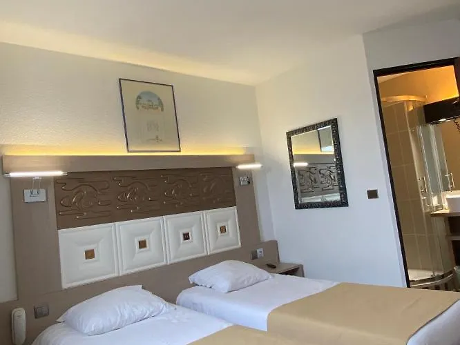 Kimotel Epone-flins Otel
