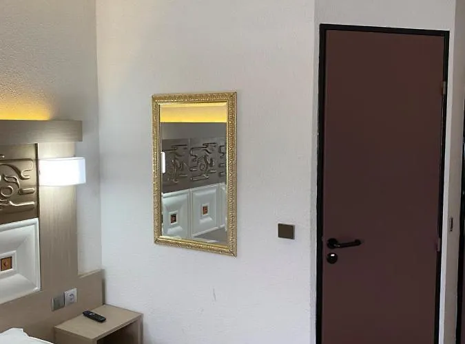 Otel Kimotel Epone-flins